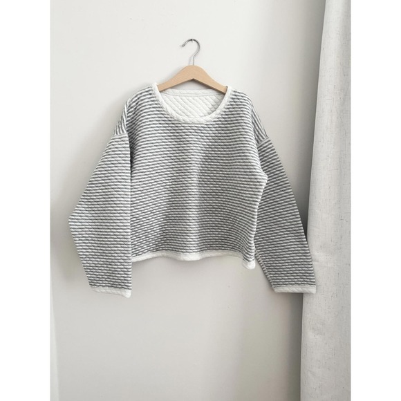 J. Crew Tops - J.Crew Quilted Striped Cropped Sweater Women's Long Sleeve Casual Comfort